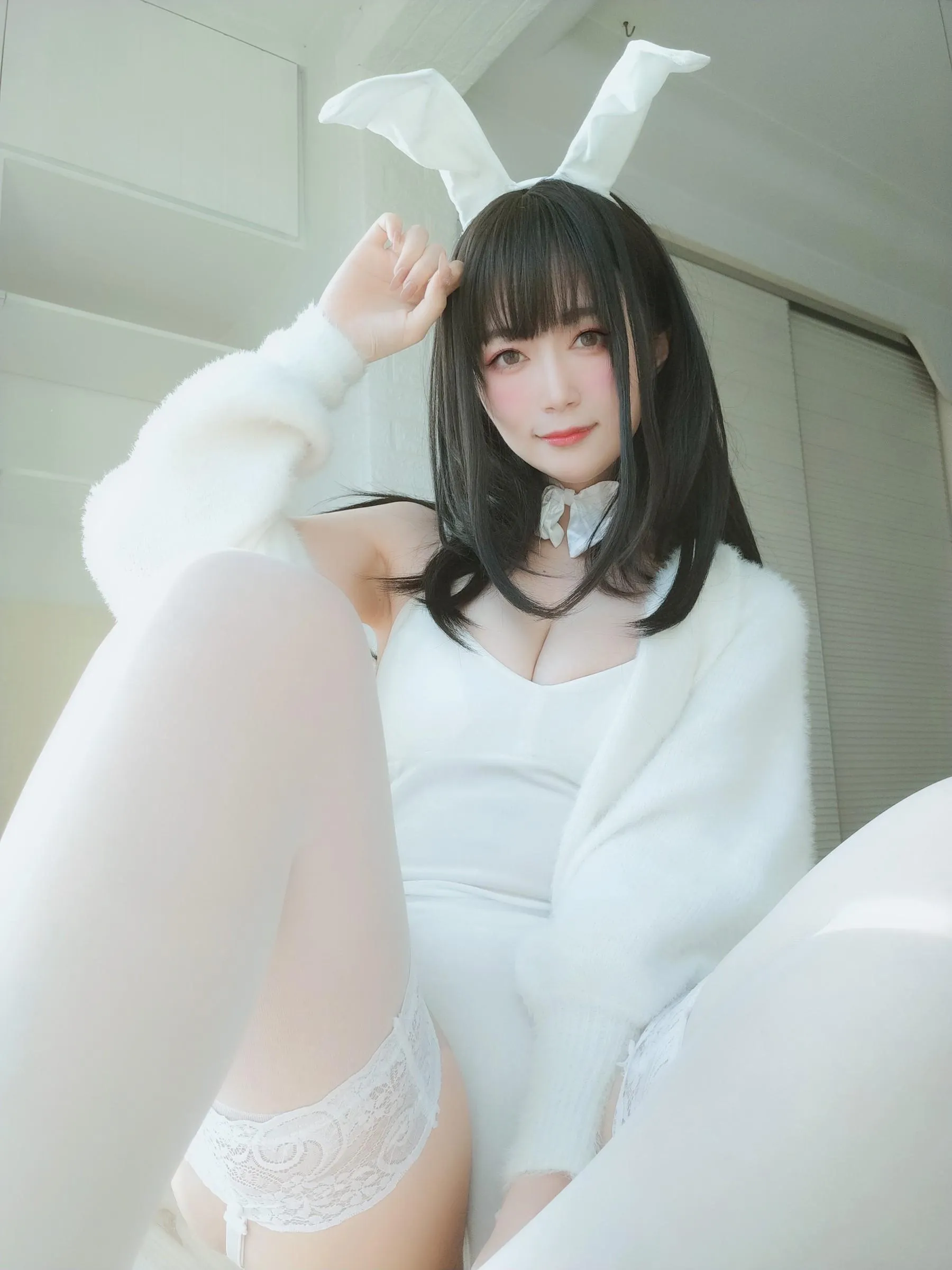 白银81 – 自撮 Vol.52 白丝兔子 [110P]插图2